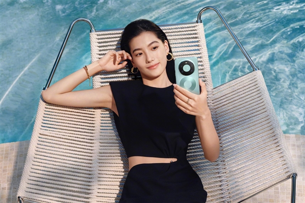 华为Mate 80官网现货:Pro系列还需预约 供不应求