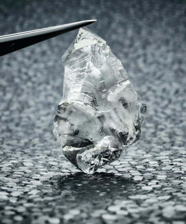 2克拉以下圆形天然钻石价格波动,市场走向引关注(图1) 2克拉以下圆形天然钻石价格波动,市场走向引关注(图1)