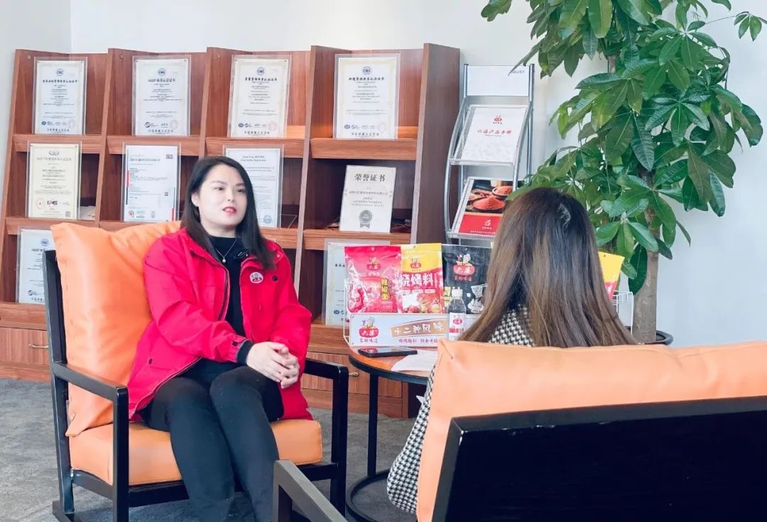 六汇鑫邦杨丽莎：辣味品牌如何踩对时代赋予的每一个节点红利(图3)