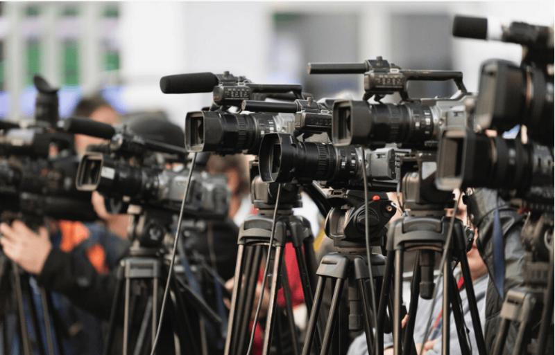 贵州利万文化传媒 ‘媒体宣传是企业不可或缺的外衣’(图2)