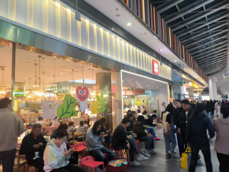 降价发券 + 现制现做,西贝用 “实在招” 化解争议、客流回升(图2) 降价发券 + 现制现做,西贝用 “实在招” 化解争议、客流回升(图2)