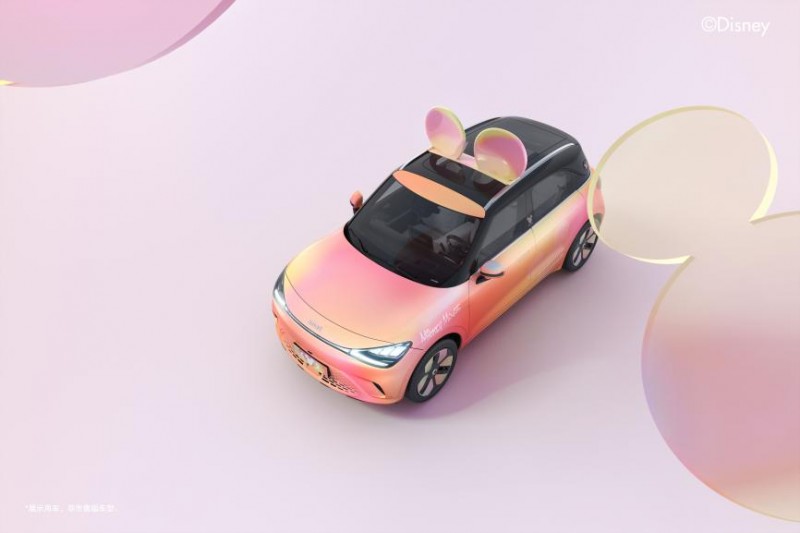携手迪士尼中国灵动出“奇”,smart米奇限定艺术车魔都首秀(图5) 携手迪士尼中国灵动出“奇”,smart米奇限定艺术车魔都首秀(图5)