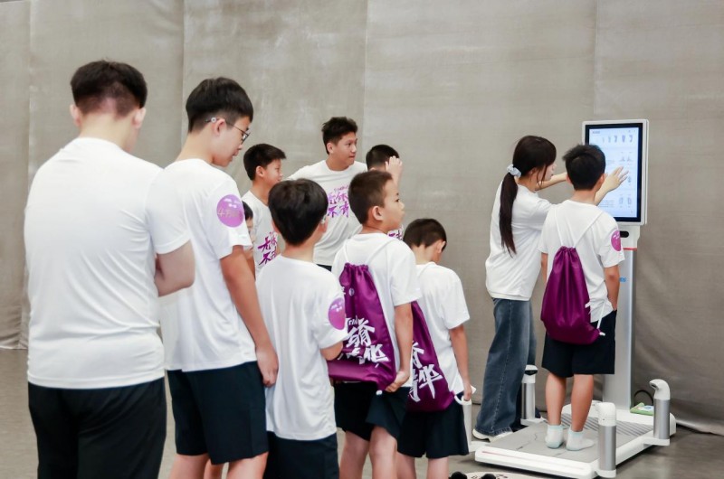 倚澜科技联合特步儿童研发创新产品,解密中国儿童健康成长密码(图3) 倚澜科技联合特步儿童研发创新产品,解密中国儿童健康成长密码(图3)